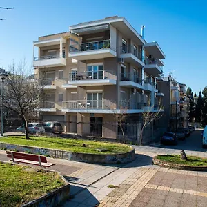 Elpidas 2 Private Parking Διαμέρισμα