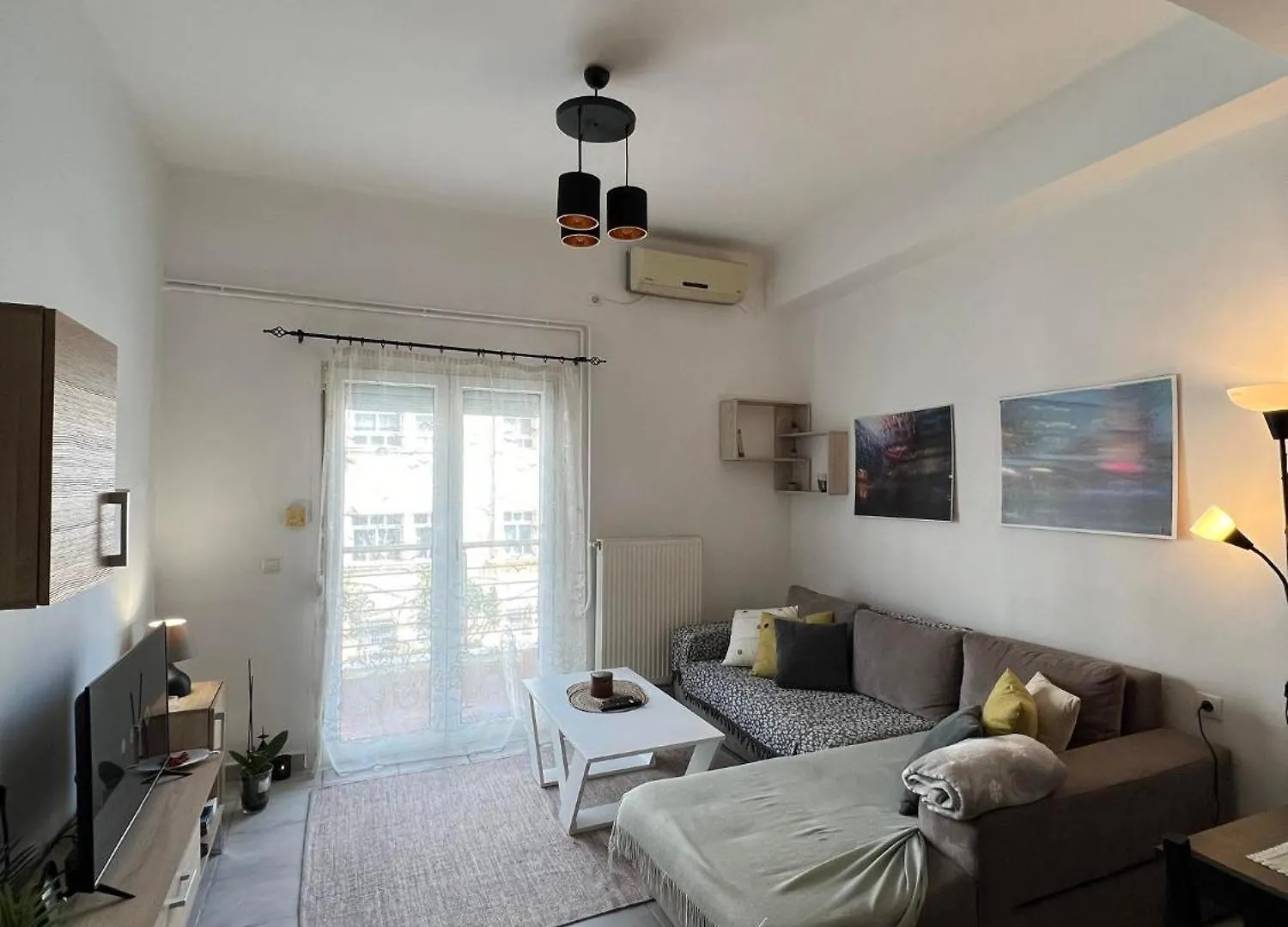 Lefkothea\'S Central Apartment location